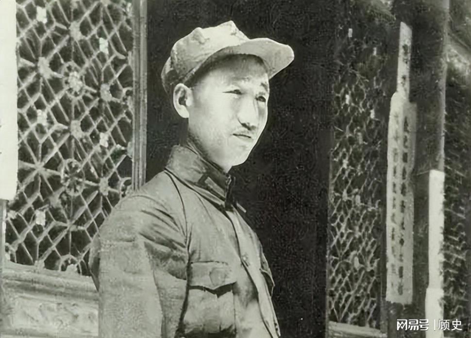 新中国第一任总参谋长名单及其历史贡献，新中国第一任总参谋长及其历史贡献概览