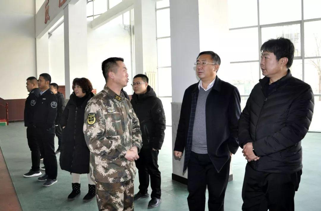 武警特战与机动部队，职责与能力的双重解读，武警特战与机动部队，职责与能力的深度剖析