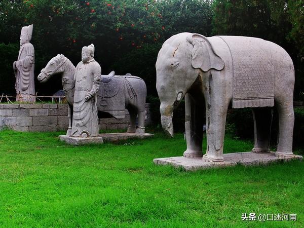 新乡今天发生的重大新闻，城市新动向与发展里程碑，新乡今日重大新闻揭秘，城市新动向与发展里程碑事件