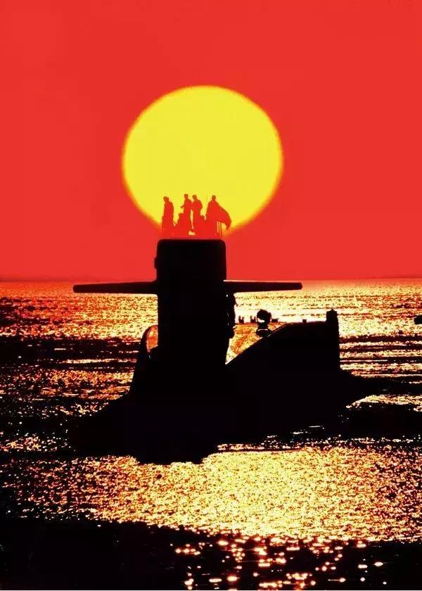 海军成立七十周年海上阅兵式，荣耀与力量的展现，海军七十周年海上阅兵式，荣耀与力量的海洋盛宴