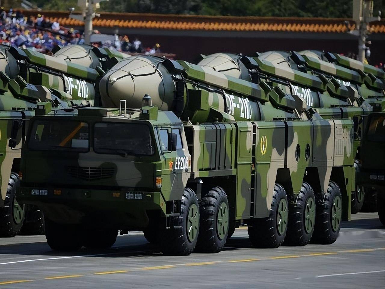 东风21D导弹装备部队，现代军事力量的重要支柱，东风21D导弹，现代军事力量的核心支柱装备部队