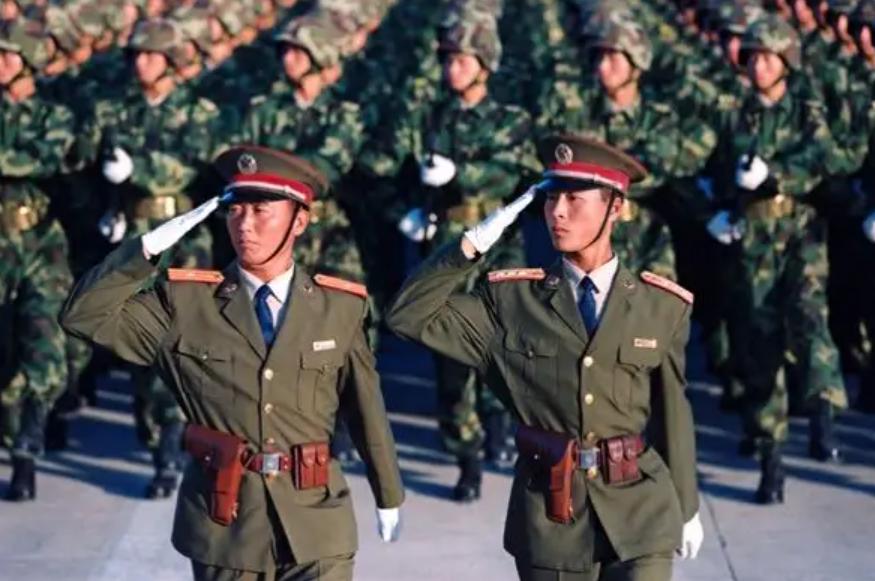 关于87式老式空军军服的历史与魅力，87式老式空军军服，历史传承与独特魅力