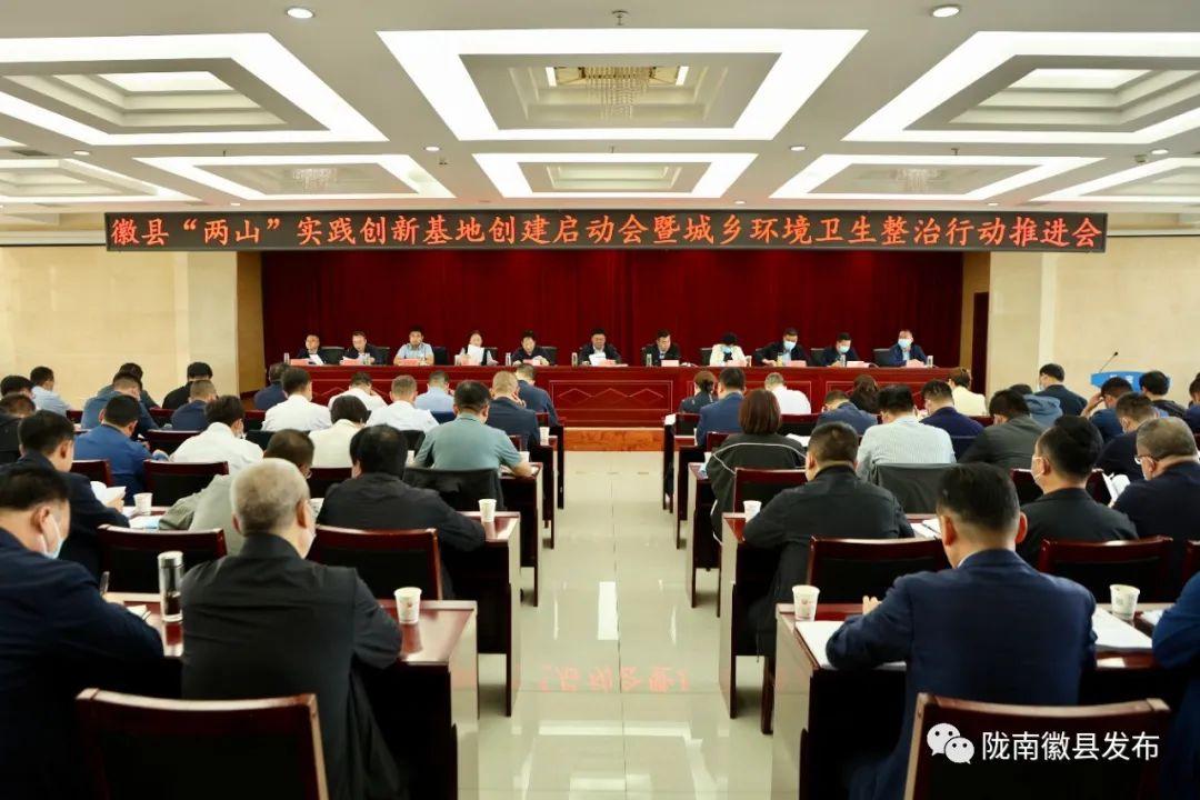 着眼于深入推进，构建持续发展的未来蓝图，构建持续未来蓝图，深入推进发展之路