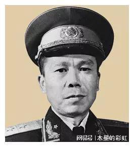 最近授衔上将名单，解读新晋将领的背景与职责，新晋上将名单揭秘，背景与职责深度解读