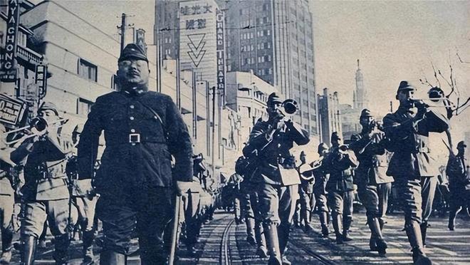日本突然宣布投降，二战转折的历史瞬间，二战转折，日本突然宣布投降的历史瞬间
