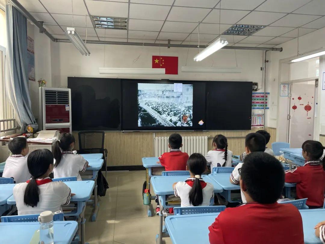 国防教育影视片，传承历史，启迪未来，国防教育影视片，传承历史，启迪未来之光