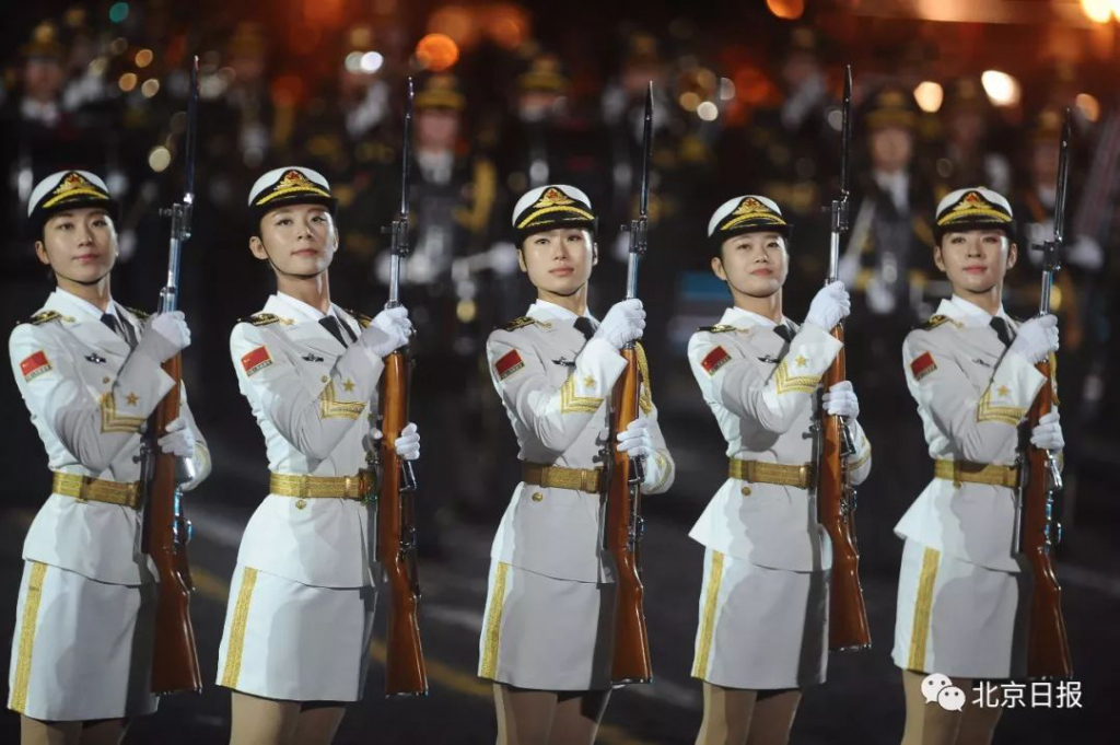 仪仗队兵视频，展现荣耀与精神的独特窗口，仪仗队风采，荣耀与精神的展示窗口