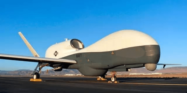地空导弹能否打击全球鹰无人机，技术、能力与局限性的探讨，地空导弹对全球鹰无人机的打击能力，技术、能力与局限性分析