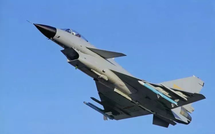 歼-10与美国军事航空，深度解析与比较，歼-10与美国军事航空深度对比解析
