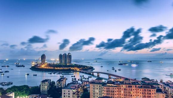 探索未来的香港，免费资料的丰富宝藏与无限机遇（2025年展望），香港未来展望，宝藏般的免费资源与无限机遇（2025年深度探索）