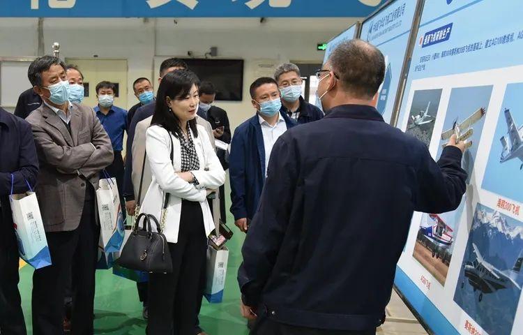 中国海军中的石家庄舰，力量与荣耀的象征，中国海军石家庄舰，力量与荣耀的骄傲
