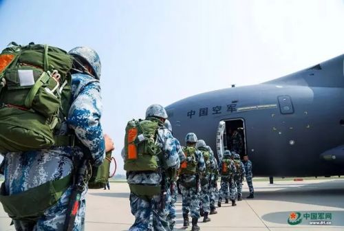 空降兵第十五军编制深度解析，旅师数量及编制规模探讨，空降兵第十五军编制深度解析，旅师数量与编制规模探讨