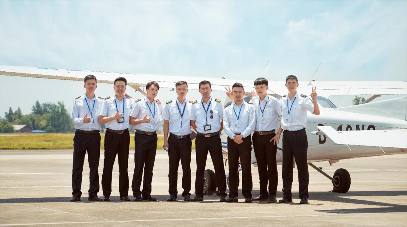 全球空军实力排名及其影响因素分析，全球空军实力排名与影响因素深度解析