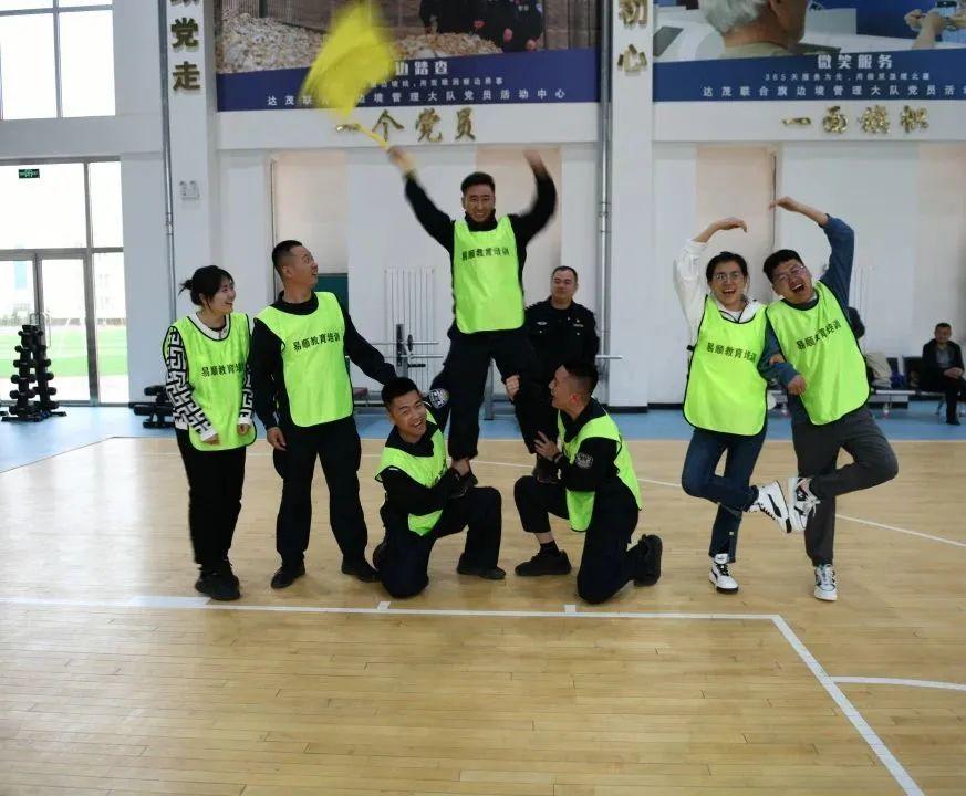 揭秘蛟龙突击队队标，象征力量与荣耀的标识，揭秘蛟龙突击队队标，力量与荣耀的象征标识