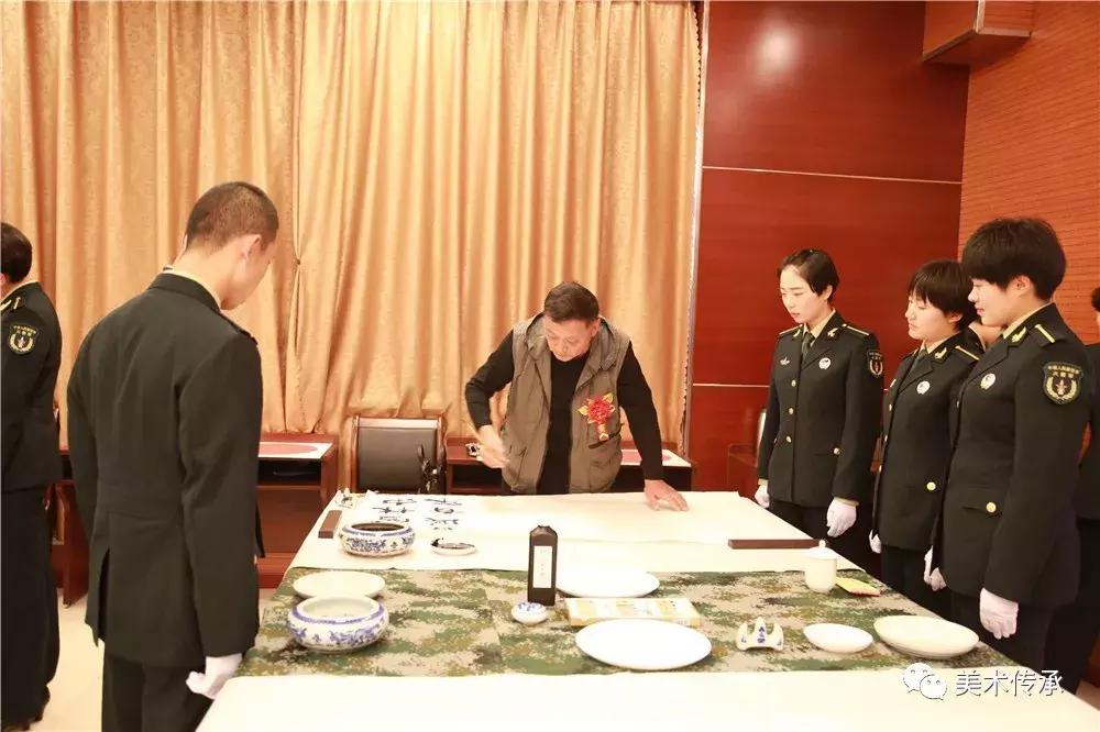 火箭军士官能干几期,职业发展与制度解析,火箭军士官职业发展与制度解析,能干几期?