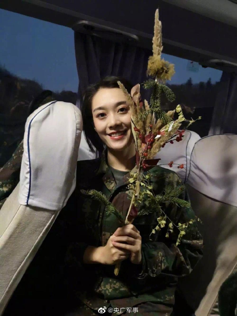 火箭军士官能干几期,职业发展与制度解析,火箭军士官职业发展与制度解析,能干几期?