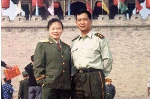 丁晓兵的爱人陶婉珠，现代职场女性的典范，丁晓兵的爱人陶婉珠，现代职场女性的楷模