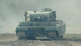 揭秘白色虎式驾驶员的身份与传奇故事，揭秘白色虎式驾驶员的身份与传奇之旅