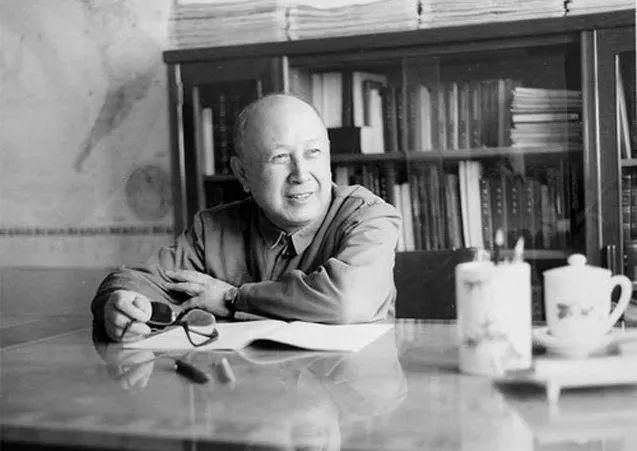 两弹一星中国航天之父到底是谁,揭秘两弹一星背后的中国航天之父是谁?