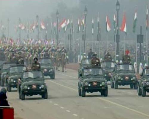 庆祝中华人民共和国成立六十五周年阅兵仪式回顾与展望,中华人民共和国成立六十五周年阅兵仪式回顾与展望,荣耀与未来展望