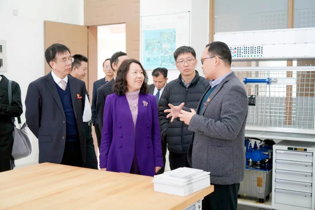 泉州信息工程学院，一所优秀的高等学府，泉州信息工程学院，卓越高等学府的标杆