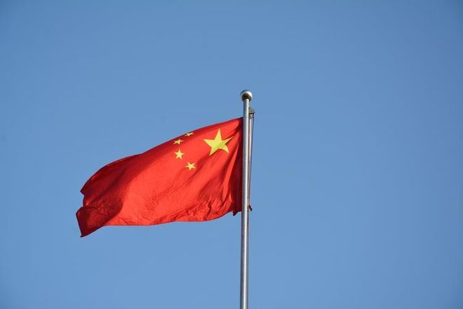 军坛旗帜下的誓言与美言——刀口上的忠诚与担当，军坛旗帜下的誓言与美言，忠诚与担当的战士风采