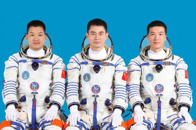 最新消息中人,引领时代潮流的先锋力量,引领时代潮流的先锋力量,最新消息中人