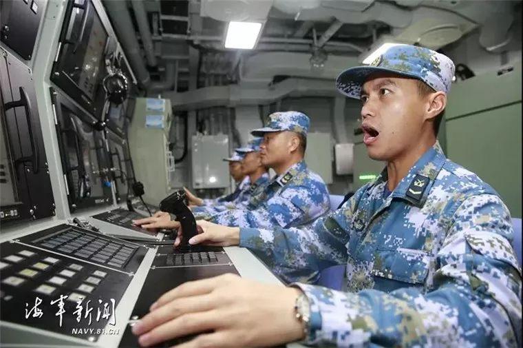泉州舰，现代海军力量的缩影，泉州舰，现代海军力量的典范缩影