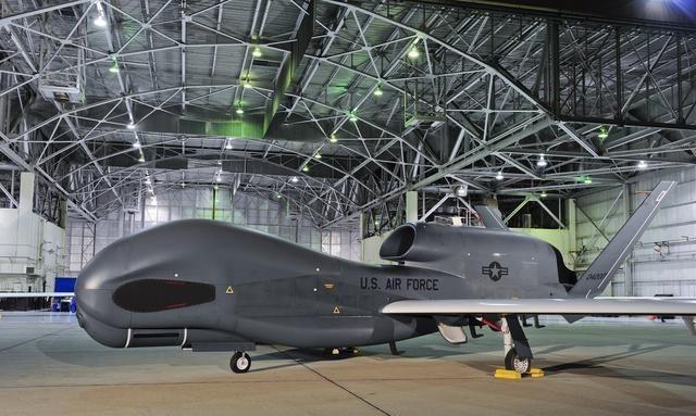 美国全球鹰无人机发动机的技术深度解析,美国全球鹰无人机发动机技术深度探讨