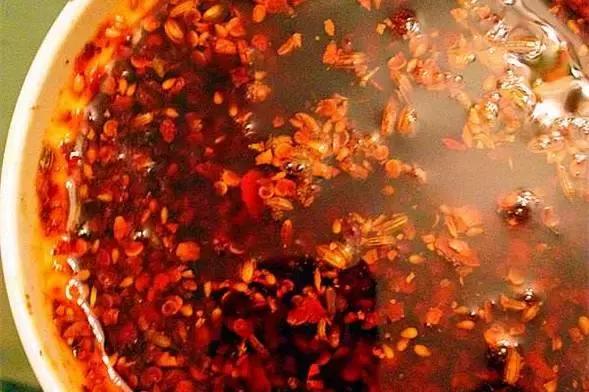 武器图片大全及价格，军事爱好者的收藏指南，军事爱好者收藏指南，武器图片大全及价格解析