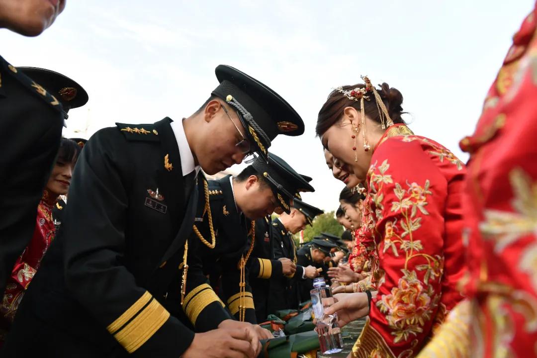 箭军导弹的两大家族，揭秘其背后的技术发展与战略应用，箭军导弹两大技术家族揭秘，技术发展与战略应用探究