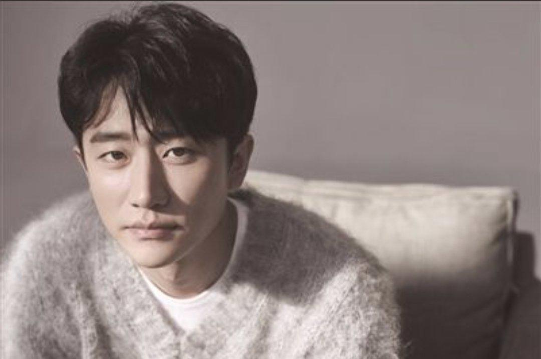 董玉江的背景与成就,探索他的出身与人生轨迹,董玉江的背景与成就,人生轨迹深度探索