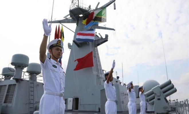 中国海陆空三军照片，展现军事实力与民族精神，中国海陆空三军照片展现强大军事实力与民族精神风采