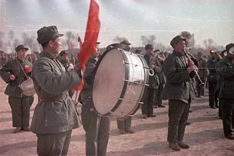 美军装备换装潮遭遇预算大砍，影响与挑战，美军装备换装遭遇预算大砍，影响与挑战分析