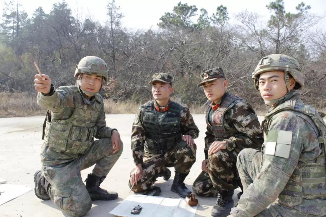 星空迷彩生产厂家的探索与解析,星空迷彩生产厂家的深度探索与解析