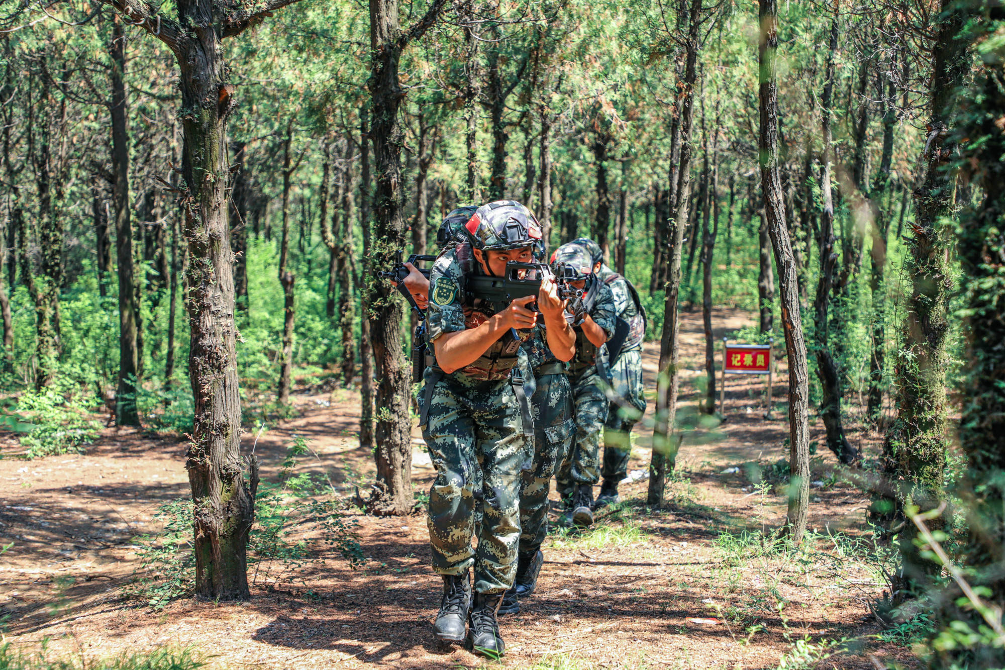 武警部队第一机动总队，新时代的钢铁先锋，武警第一机动总队，新时代的钢铁先锋
