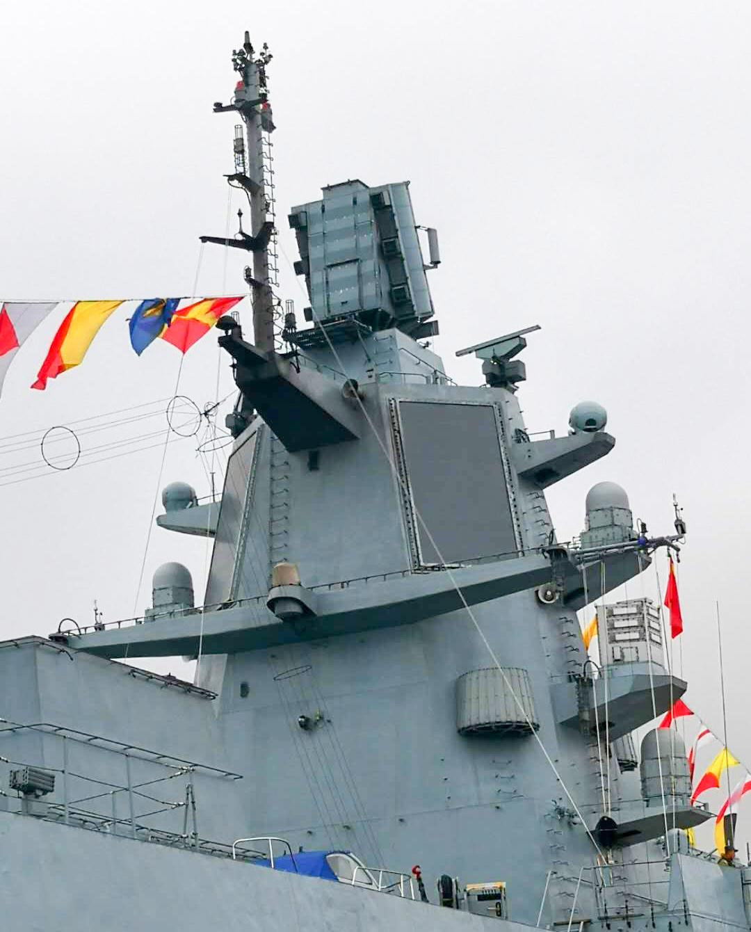 海军成立70周年海上阅兵首次亮相——彰显国家力量与海洋雄心，海军成立70周年海上阅兵展现国家力量与海洋雄心