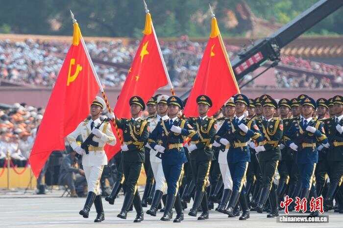 香港人民解放军阅兵，展现力量与荣耀，香港人民解放军阅兵，力量与荣耀的展现