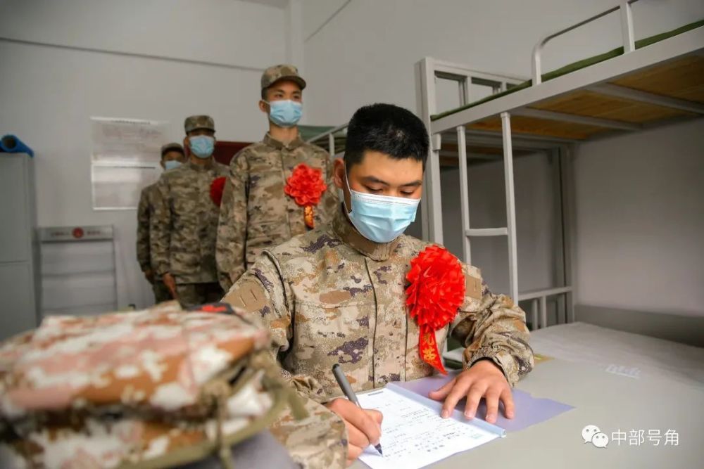 新兵入营感悟体会,新兵入营的感悟与体会