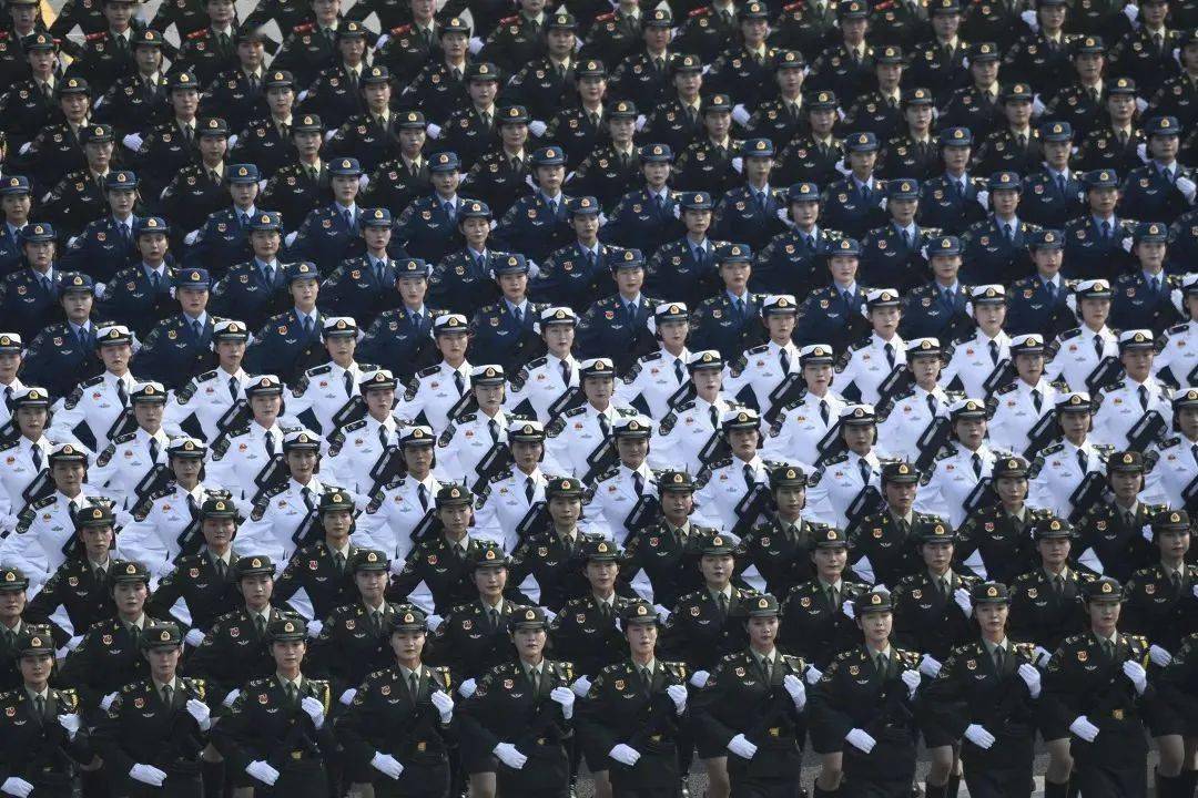 女兵兵种在战场上的崛起,2020年的变革与影响,女兵兵种在战场上的崛起,变革与影响,聚焦2020年观察