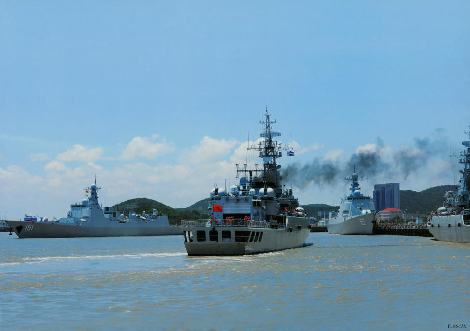 探索昆明舰徽,揭秘中国海军新战舰的荣耀象征,昆明舰徽揭秘,中国海军新战舰的荣耀象征