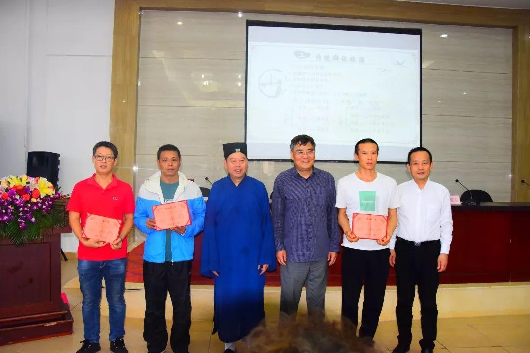 今晚四套海峡两岸,深度解读与独特视角,海峡两岸深度解读与独特视角今晚四套呈现