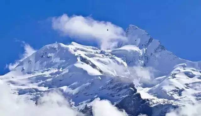 昆仑山涧,秘境中的自然诗篇,昆仑山涧,秘境自然诗篇的醉人韵味