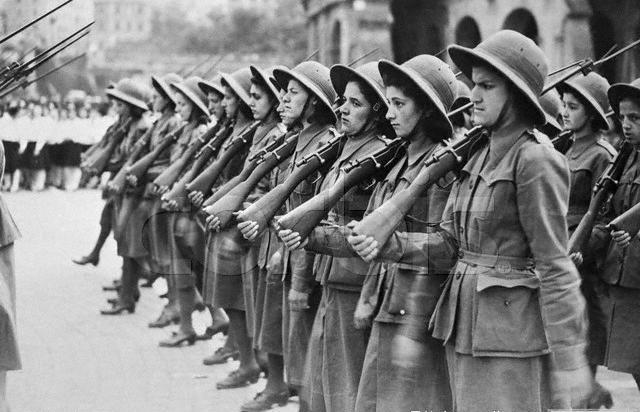 揭秘40军被裁后的去向，转型与新生之路，揭秘40军转型与新生之路，裁撤后的去向探索