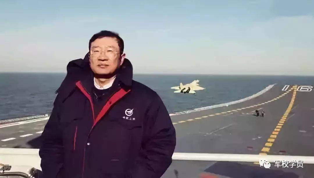 歼-16与歼-10C,哪款更佳?深度解析与比较,歼-16与歼-10C,深度对比与解析,哪款更胜一筹?