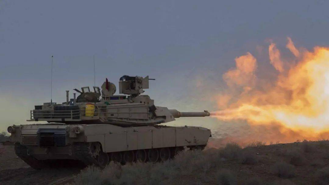 揭秘M1A2艾布拉姆斯英文名背后的传奇故事，揭秘M1A2艾布拉姆斯传奇故事，英文名背后的荣耀与历程