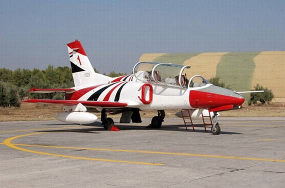 K8E教练机的卓越性能与广泛应用，K8E教练机，卓越性能与广泛应用的航空利器