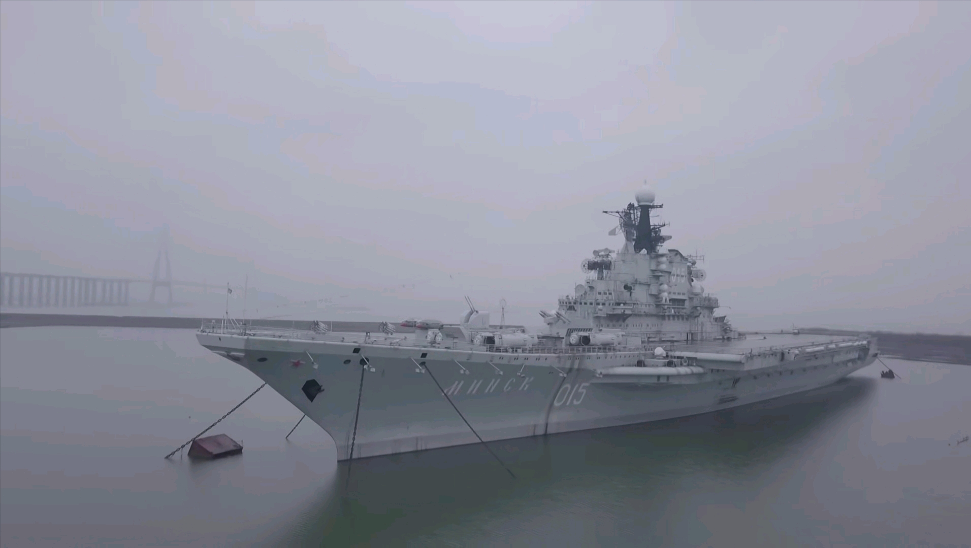 基辅号航母,历史的印记与时代的象征,基辅号航母,历史的印记,时代的象征