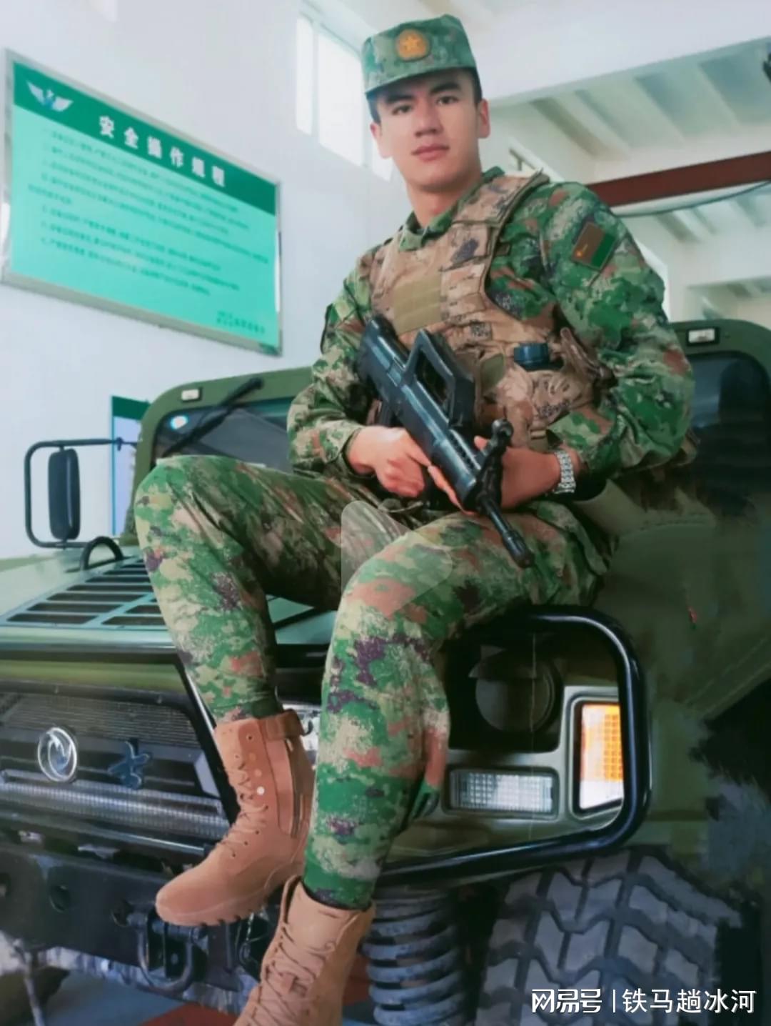 对比研究,从21式军装到07式军装的转变与革新,从21式到07式军装的转变与革新对比研究