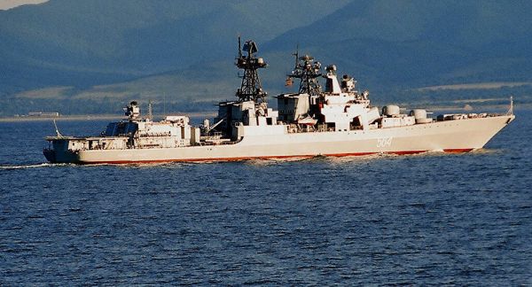 伊朗网民评论中俄军演，东西方的交汇与共同安全的保障，伊朗网民视角下的中俄军演，东西方交汇与共同安全的纽带